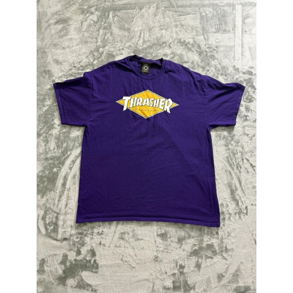 Thrasher Shirt Mens Extra Large Purple Yellow Diamond Logo Skate Magazine XL Tee